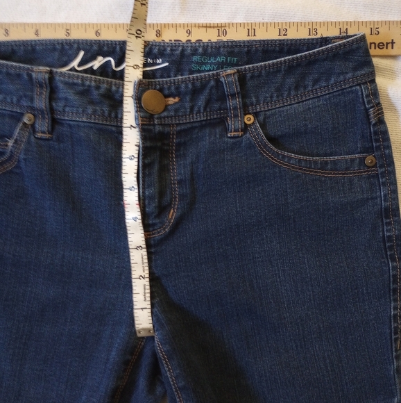 INC. Skinny Straight Jeans 4 - Picture 5 of 9